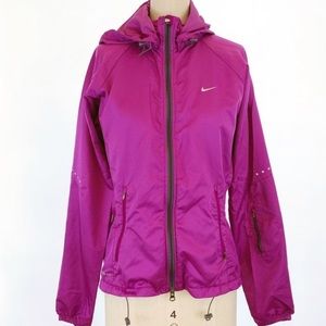 Nike storm fit wind breaker jacket